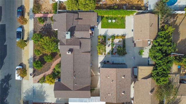 5848 Cleon Avenue, North Hollywood, CA 91601