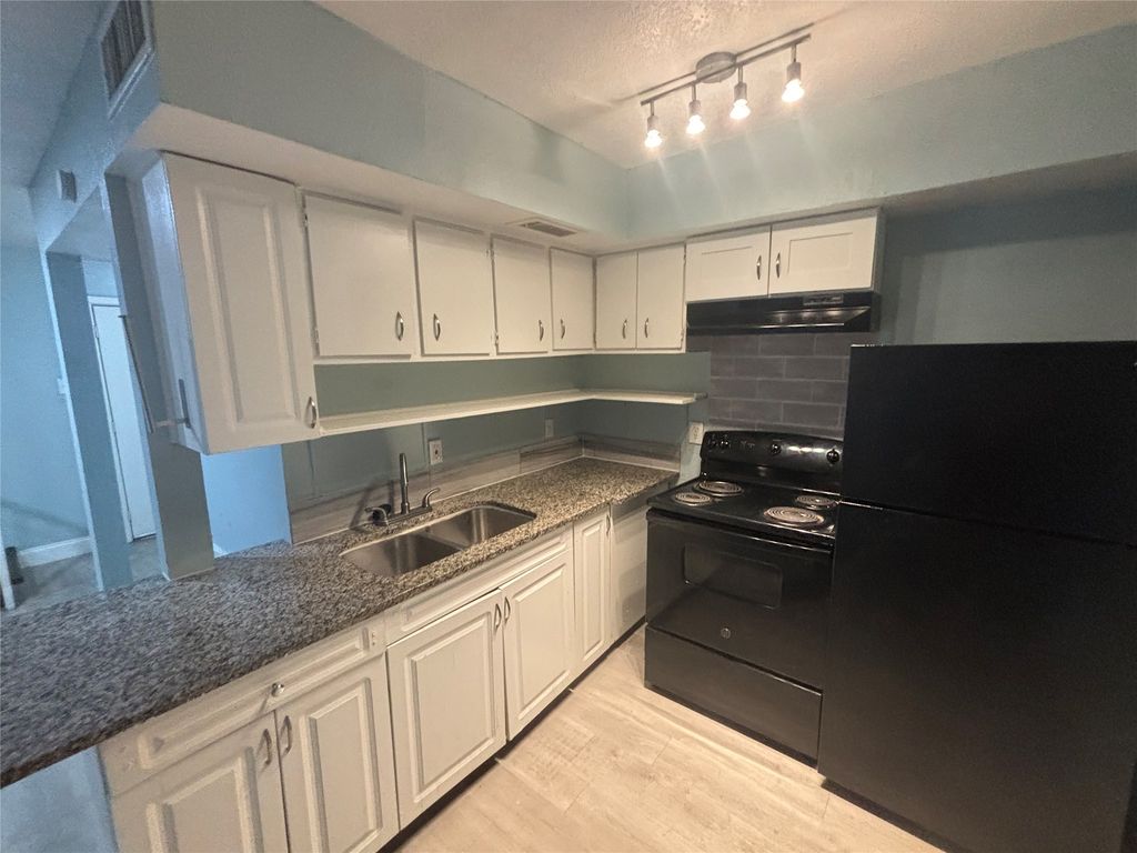301 Rolston Road 305-101, Irving, TX 75060