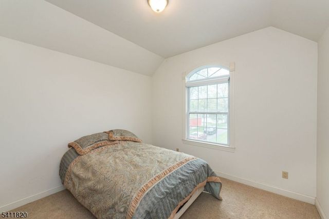 721 Ringwood Ave, Pompton Lakes Boro, NJ 07442