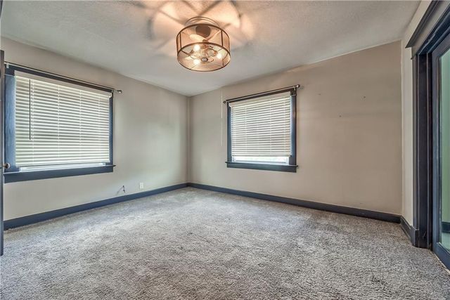 2941 Victor Street, Kansas City, MO 64128