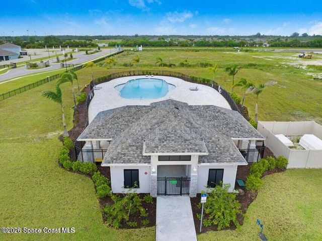 705 Kylar Drive NW, Palm Bay, FL 32907