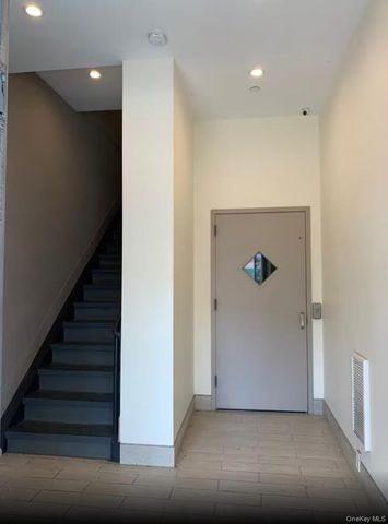 3101 21st Street, Astoria, NY 11106