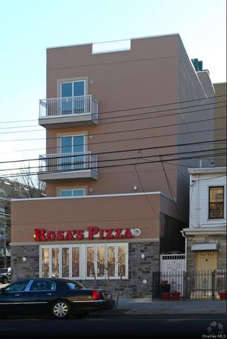 3101 21st Street, Astoria, NY 11106