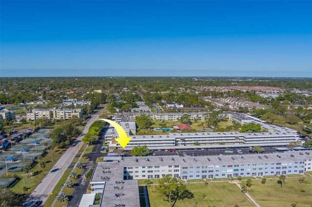 4710 BAY STREET NE 109, St Petersburg, FL 33703