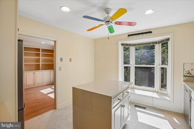 1403 MCLEAN MEWS CT, Mclean, VA 22101