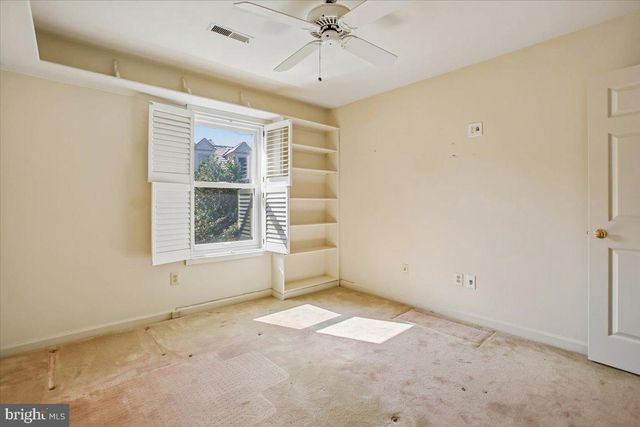 1403 MCLEAN MEWS CT, Mclean, VA 22101