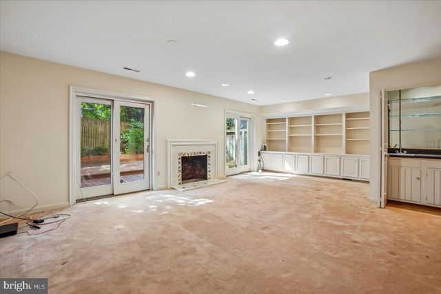 1403 MCLEAN MEWS CT, Mclean, VA 22101