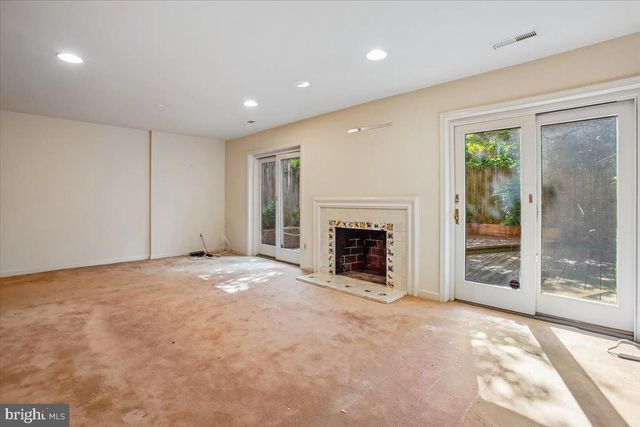 1403 MCLEAN MEWS CT, Mclean, VA 22101