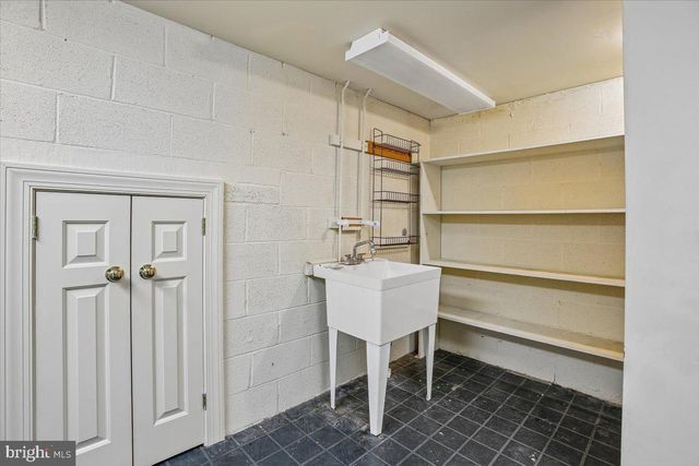 1403 MCLEAN MEWS CT, Mclean, VA 22101