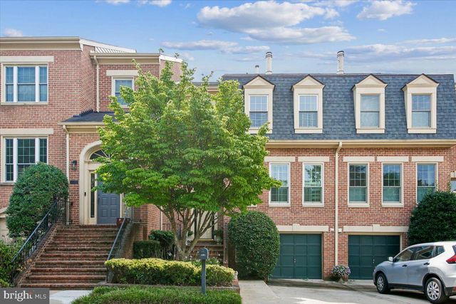 1403 MCLEAN MEWS CT, Mclean, VA 22101