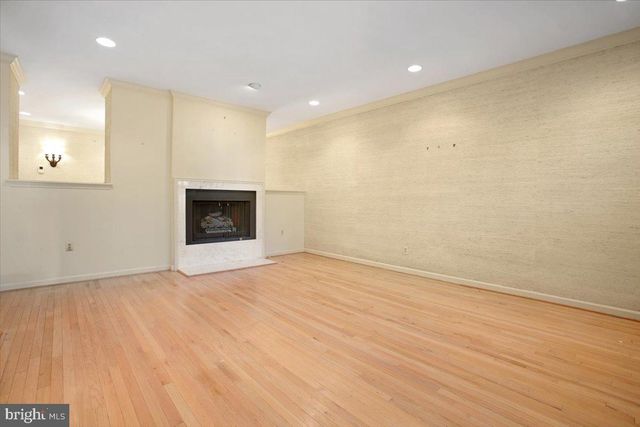 1403 MCLEAN MEWS CT, Mclean, VA 22101