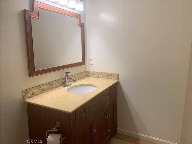 3220 Altura 213, La Crescenta, CA 91214