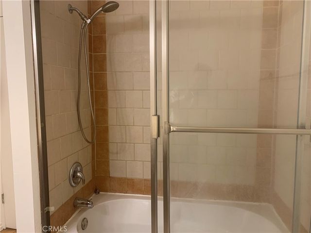 3220 Altura 213, La Crescenta, CA 91214