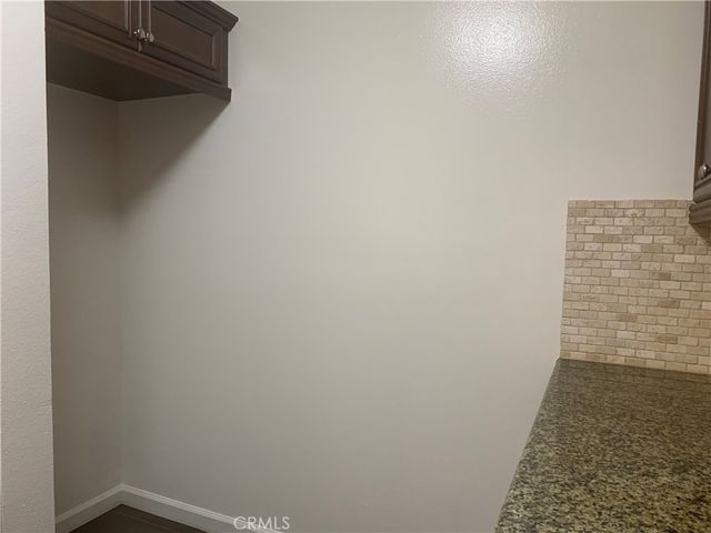 3220 Altura 213, La Crescenta, CA 91214