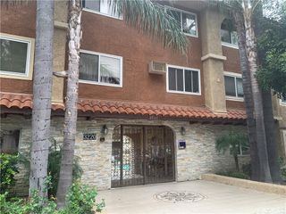 3220 Altura 213, La Crescenta, CA 91214