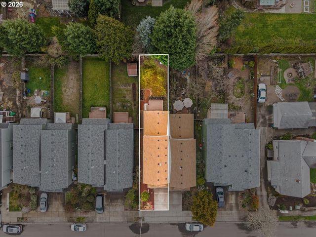 4466 Se LIBBY Ct, Hillsboro, OR 97123