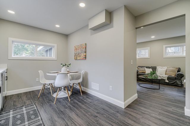 4111 Thomas Avenue N, Minneapolis, MN 55412