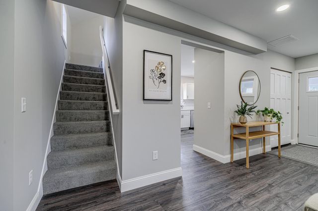 4111 Thomas Avenue N, Minneapolis, MN 55412