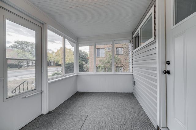 4111 Thomas Avenue N, Minneapolis, MN 55412