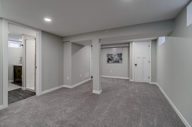 4111 Thomas Avenue N, Minneapolis, MN 55412