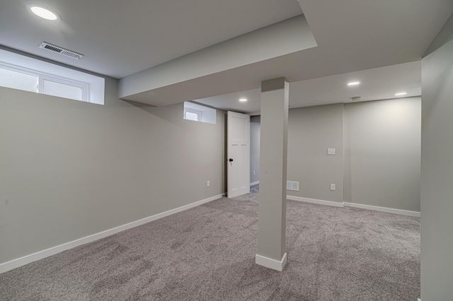 4111 Thomas Avenue N, Minneapolis, MN 55412