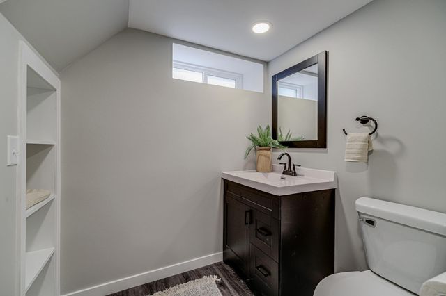 4111 Thomas Avenue N, Minneapolis, MN 55412