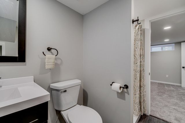 4111 Thomas Avenue N, Minneapolis, MN 55412