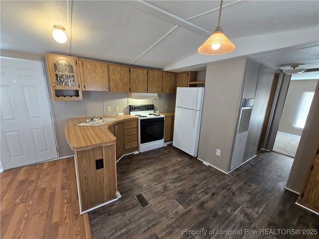 826 Rembrandt Drive, Fayetteville, NC 28314