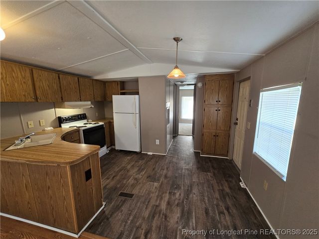 826 Rembrandt Drive, Fayetteville, NC 28314