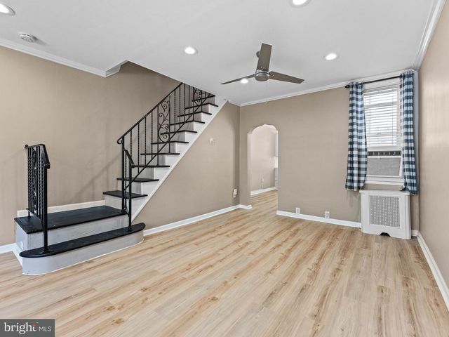 2325 E SERGEANT ST, Philadelphia, PA 19125