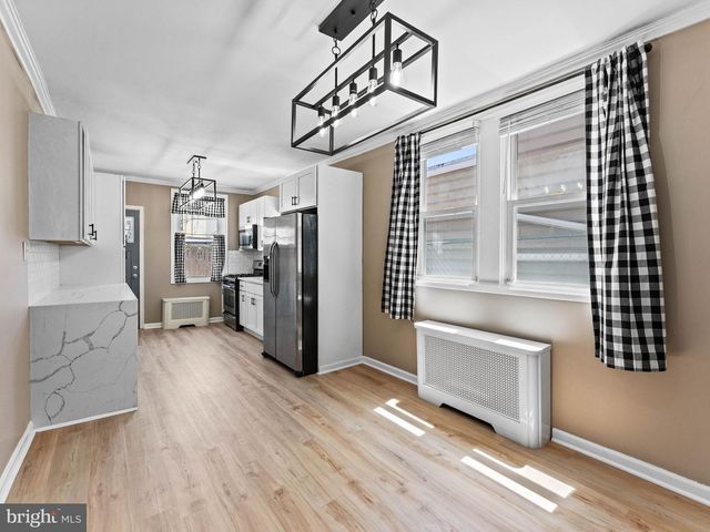 2325 E SERGEANT ST, Philadelphia, PA 19125