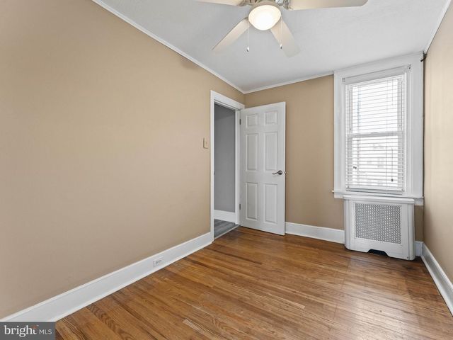 2325 E SERGEANT ST, Philadelphia, PA 19125