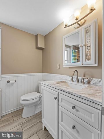 2325 E SERGEANT ST, Philadelphia, PA 19125