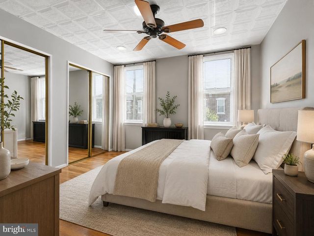 2325 E SERGEANT ST, Philadelphia, PA 19125