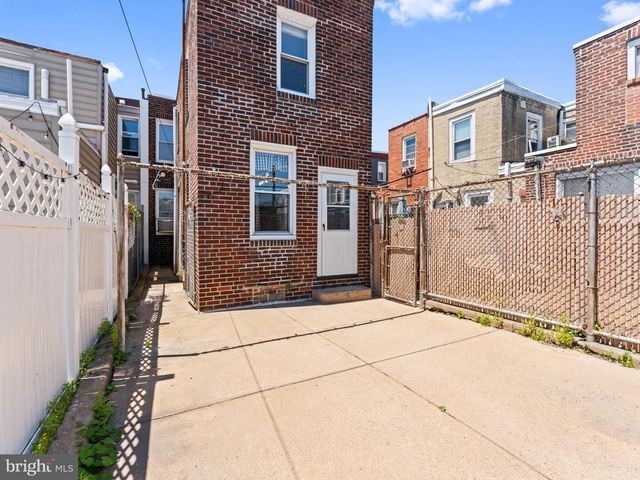 2325 E SERGEANT ST, Philadelphia, PA 19125