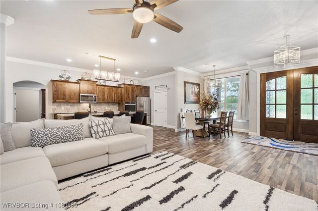 6020 Tower Circle, Van Buren, AR 72956