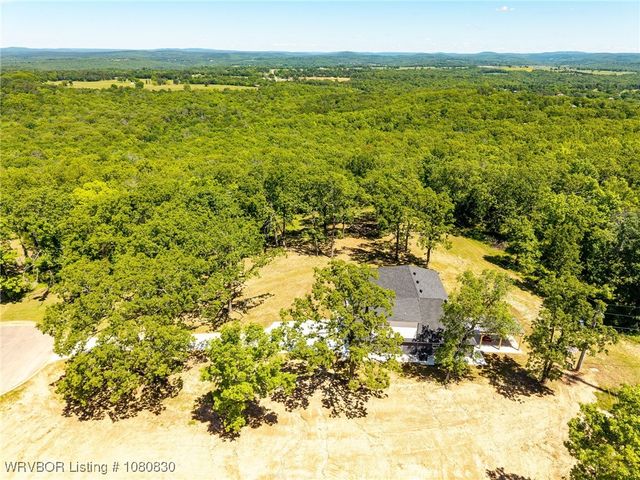 6020 Tower Circle, Van Buren, AR 72956