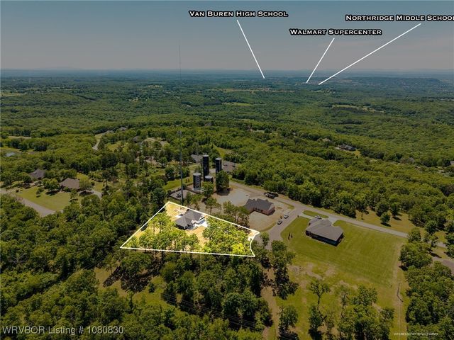 6020 Tower Circle, Van Buren, AR 72956