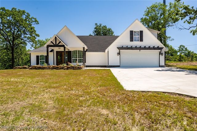 6020 Tower Circle, Van Buren, AR 72956