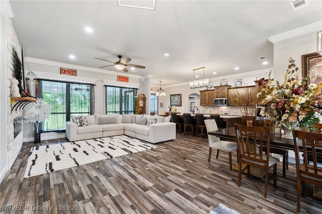 6020 Tower Circle, Van Buren, AR 72956