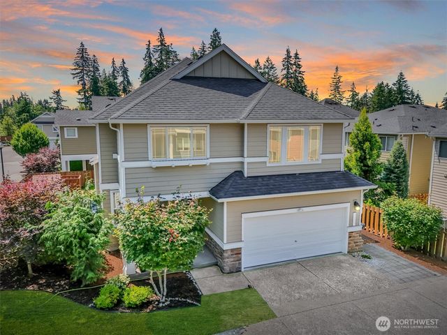 27451 211th Court SE, Maple Valley, WA 98038