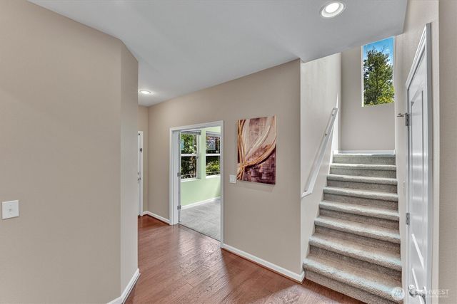 27451 211th Court SE, Maple Valley, WA 98038
