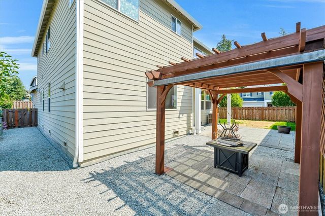 27451 211th Court SE, Maple Valley, WA 98038