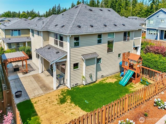 27451 211th Court SE, Maple Valley, WA 98038