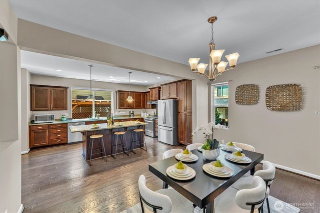 27451 211th Court SE, Maple Valley, WA 98038