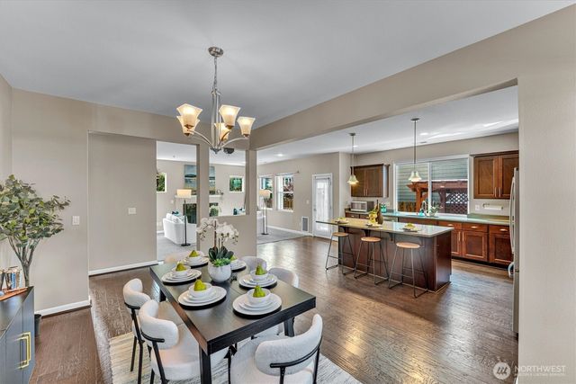 27451 211th Court SE, Maple Valley, WA 98038