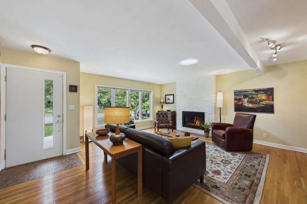 1786 Saunders Avenue, Saint Paul, MN 55116 — photo 3