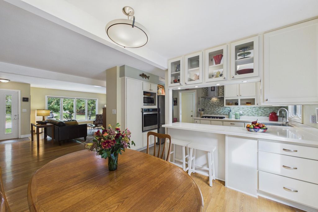 1786 Saunders Avenue, Saint Paul, MN 55116 — photo 4
