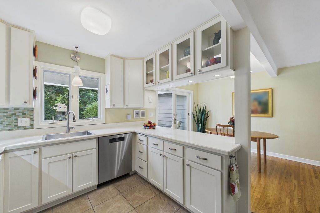 1786 Saunders Avenue, Saint Paul, MN 55116 — photo 5
