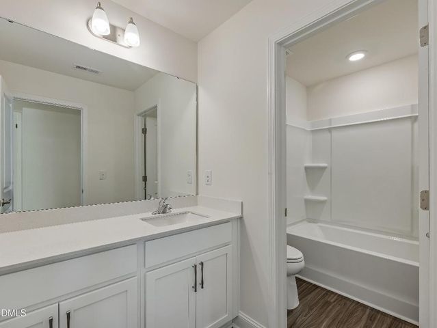 1033 Bolton Pointe Drive, Zebulon, NC 27597